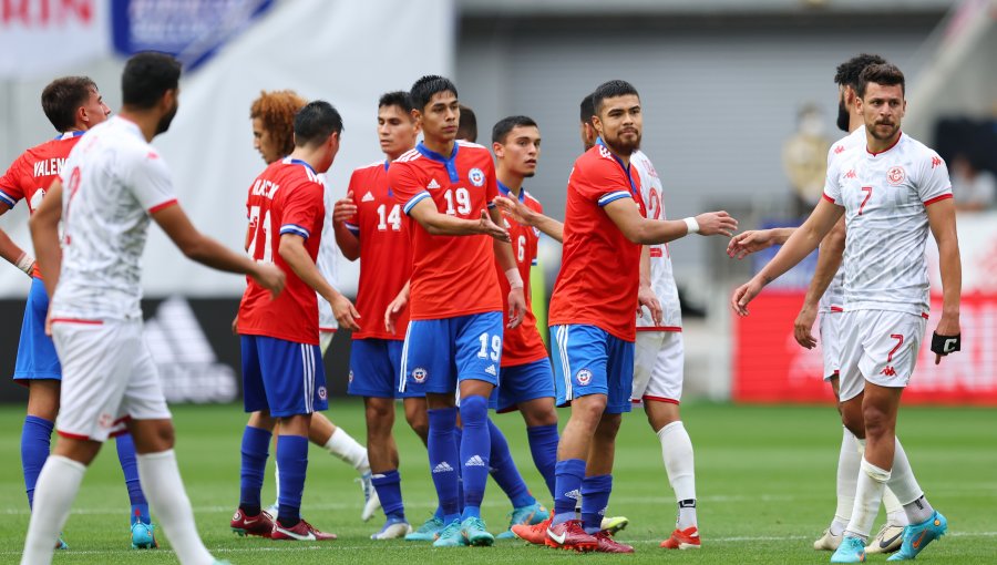 En un partido carente de emociones, Chile cayó 2-0 ante Túnez por la Copa Kirin