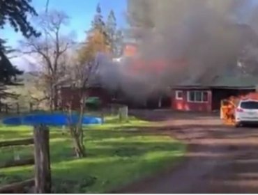 Ataque a fundo de Juan Sutil en La Araucanía: Incendian casa, galpón y maquinaría agrícola