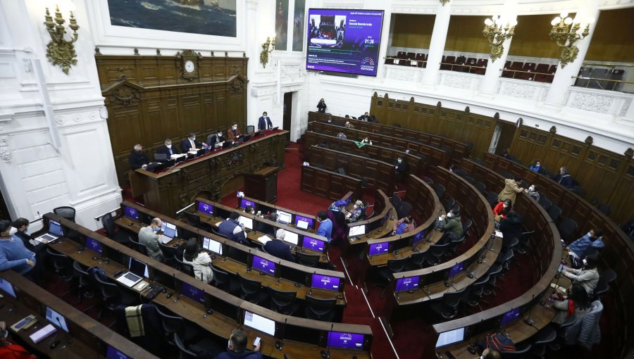 Pleno de la Convención aprobó que el actual Congreso pueda modificar la nueva Constitución con un quórum de 4/7