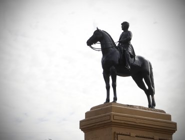 Consejo de Monumentos Nacionales aprobó el traslado de la estatua del general Baquedano hasta el Museo Histórico y Militar