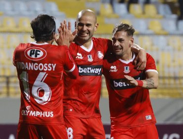 Unión La Calera cumplió en Copa Chile, imponiéndose frente a Santiago Morning