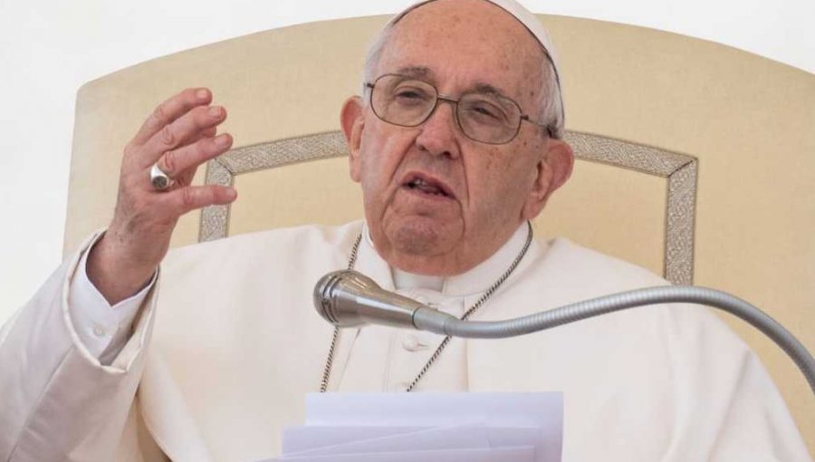 Papa Francisco pide que la guerra en Ucrania no "haga olvidar" la situación en Siria