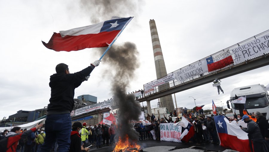 Federación de Trabajadores del Cobre contradice al Gobierno y afirma que operaciones de Codelco “se encuentran totalmente paralizadas”