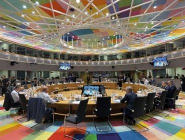 La Unión Europea otorga el estatus de países candidatos a Ucrania y Moldavia