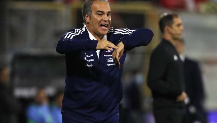 Francis Cagigao revela que Martín Lasarte quiso renunciar a la Roja por una indisciplina en Copa América