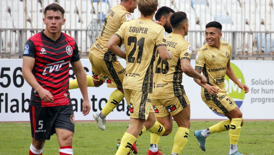 Copa Chile: Deportes Limache no pudo conseguir el milagro y fue eliminado por Antofagasta