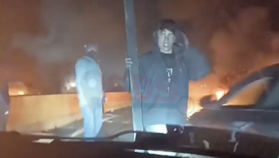 Indignación por video que muestra a pobladores de una toma cobrando peaje a automovilistas que en ruta Las Palmas de Viña