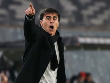 Gustavo Quinteros pone paños fríos tras triunfo en Sudamericana: "Nuestro objetivo principal es el Torneo Nacional"
