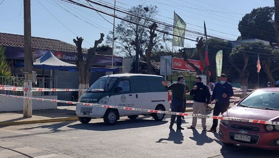 Hombre muere tras ser baleado a corta distancia en plena sucursal bancaria de Puchuncaví: tirador huyó en motocicleta