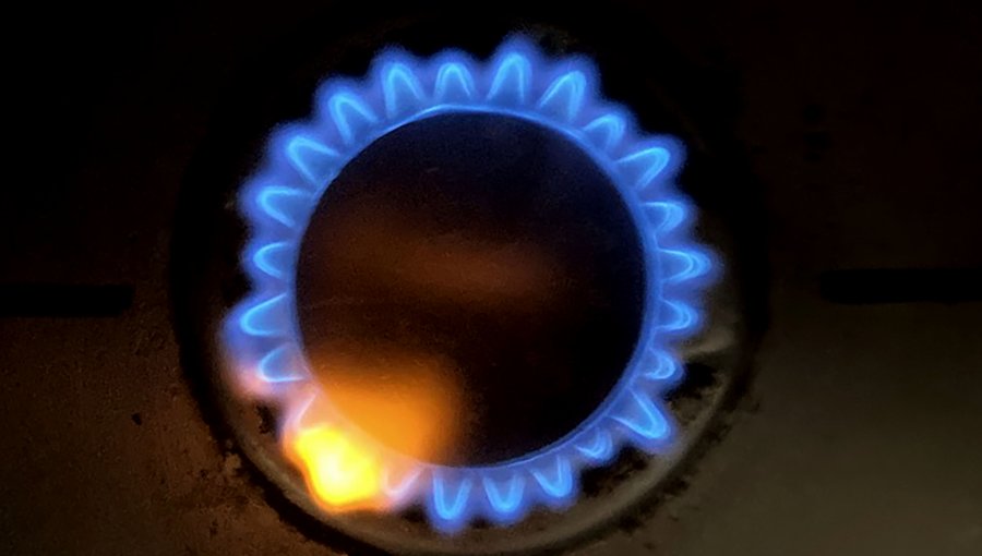 Gobierno ingresa al Senado ley corta para regular mercado del gas natural
