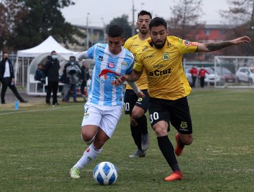 Magallanes aplastó a San Luis de Quillota y le ganó por tres goles a cero en San Bernardo