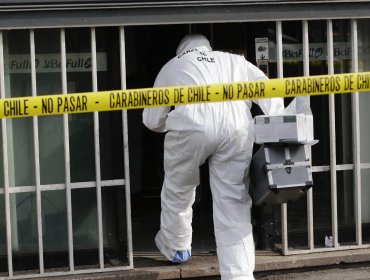 Delincuentes roban cerca de $15 millones desde sucursal de Fonasa en Quillota: utilizaron la técnica del oxicorte para abrir la caja fuerte