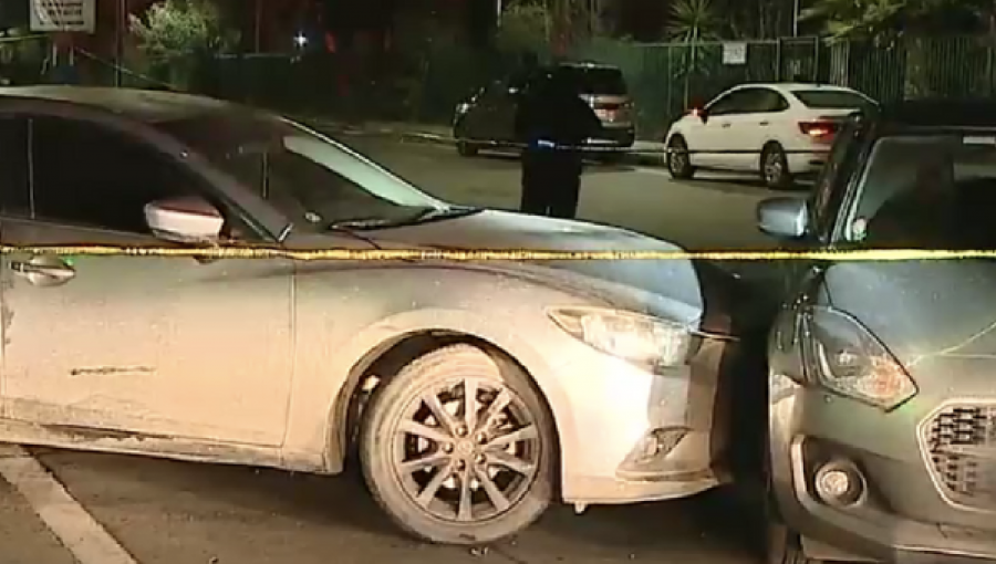 Hombre fue baleado en la cabeza mientras conducía a casa junto a su familia en San Bernardo