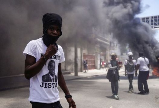 "En los caminos hay cadáveres": La lucha entre bandas criminales deja más de 50 muertos en Haití en la última semana