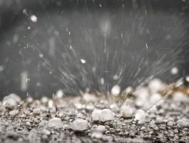 Precipitaciones se convirtieron en granizos durante algunos minutos en Valparaíso y Viña del Mar: mira los mejores videos del momento