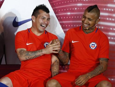 "A seguir haciendo historia": Gary Medel felicitó a Arturo Vidal por su fichaje en Flamengo