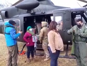 Dos adultos mayores y una embarazada fueron evacuados en Futaleufú: Estaban aislados por las intensas nevazones