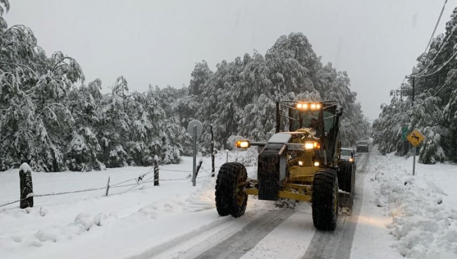 Más de 1.200 personas aún permanecen aisladas en la región de La Araucanía tras intensas nevadas