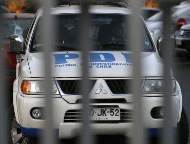 Hombre de 65 años fue baleado luego de sorprender a delincuentes al interior de su casa en Vitacura