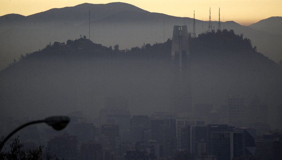 Decretan la tercera Alerta Ambiental consecutiva para este miércoles en la región Metropolitana