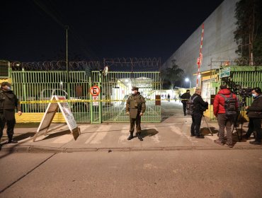 Delincuente muere durante asalto frustrado por dueño de una joyería en cercanías de la plaza de Maipú