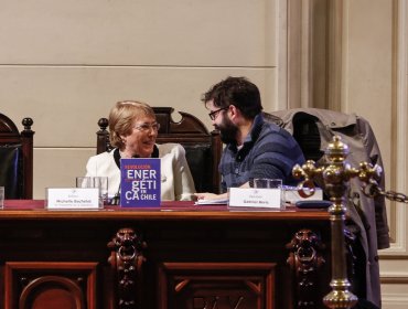 Presidente Boric se reunió con Michelle Bachelet en el domicilio de la exmandataria en La Reina