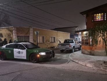 Al menos seis delincuentes protagonizan violento asalto en la casa de conocida fondera del Parque O'Higgins de Santiago