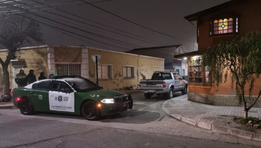 Al menos seis delincuentes protagonizan violento asalto en la casa de conocida fondera del Parque O'Higgins de Santiago