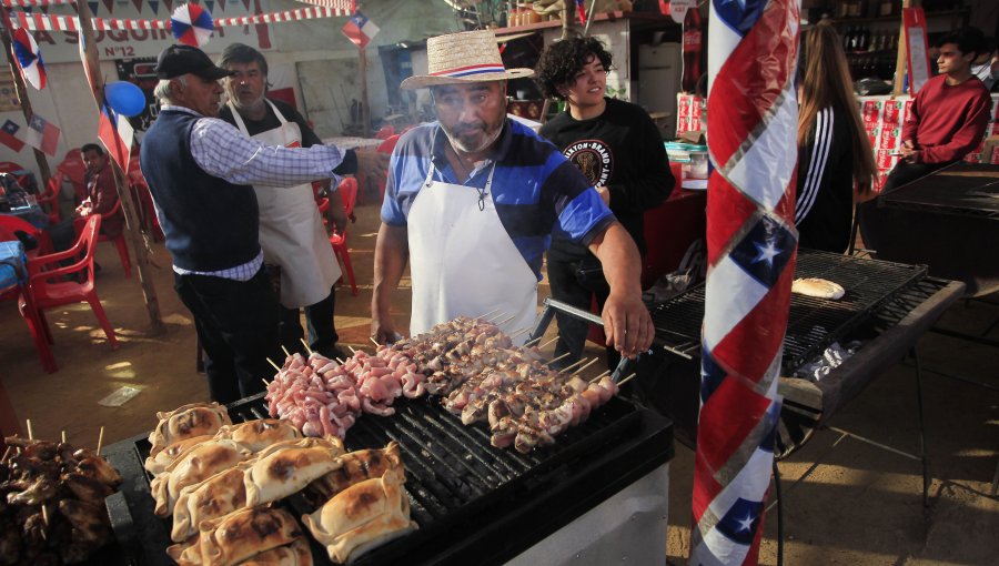 Fiestas Patrias extendidas: Gobierno enviará proyecto para que el viernes 16 de septiembre sea feriado