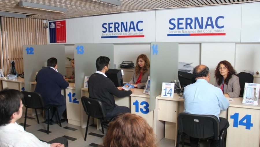 Retail, mercado financiero y telecomunicaciones son los más reclamados al Sernac en la región de Valparaíso este año