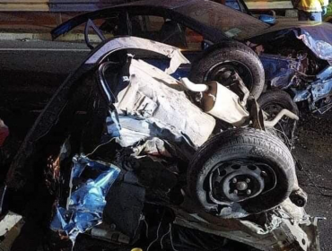 Impactante relato de joven que viajaba en auto que se partió en dos en Av. España: "Cuando vi que íbamos a chocar, cerré los ojos nomás"