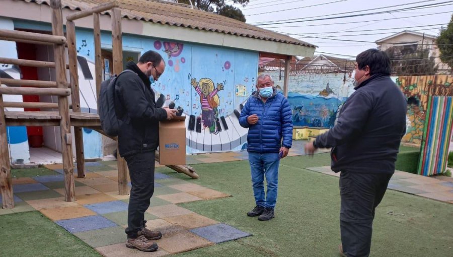 Al menos 51 estudiantes de dos establecimientos de Quintero presentaron síntomas asociados a posible intoxicación