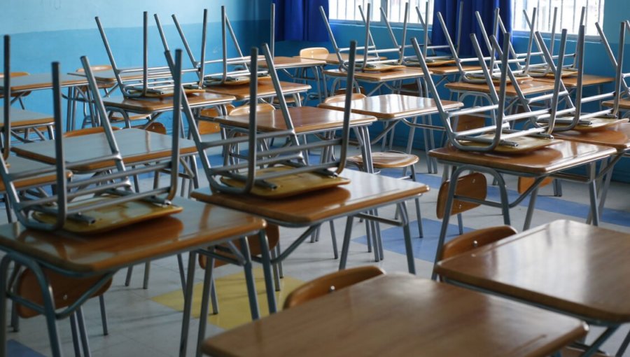 Suspenden las clases por siete días en dos colegios de Tocopilla por brotes de Covid-19