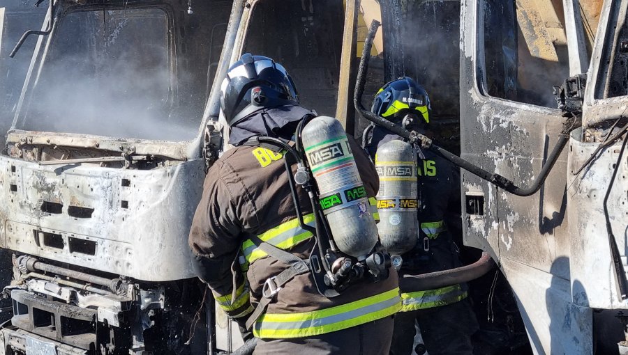 Nuevo ataque en provincia de Arauco: Quemaros dos camiones en Contulmo