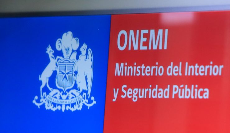 Trabajadores de Onemi terminaron paralización tras acuerdo con el Gobierno