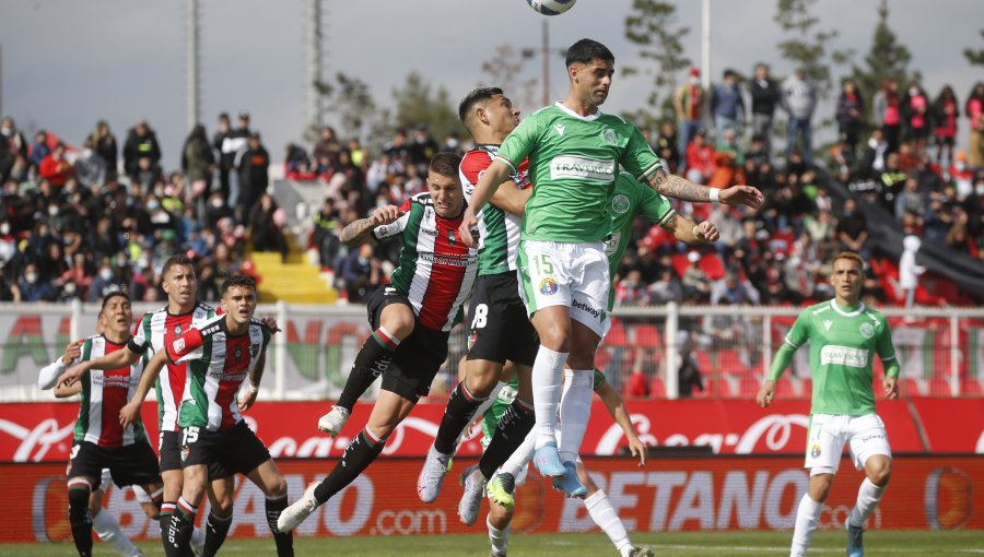 Lluvia de goles en el clásico de colonias: Audax y Palestino empataron en La Cisterna