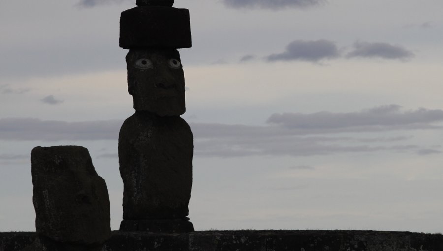 A una semana de su reapertura al turismo, detectan primer caso de covid-19 en Rapa Nui: se trata de un turista de nacionalidad china