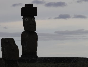 A una semana de su reapertura al turismo, detectan primer caso de covid-19 en Rapa Nui: se trata de un turista de nacionalidad china