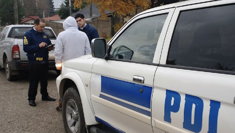 Delincuentes robaron 12 camionetas cero kilómetro desde recinto extraportuario en San Antonio: cuatro fueron abandonadas en Melipilla
