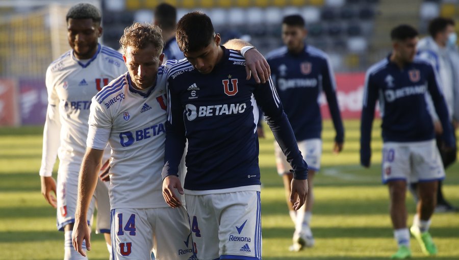 Representante de la U. de Chile en Azul Azul y propietarios del club: "Es muy inquietante lo que se escucha"