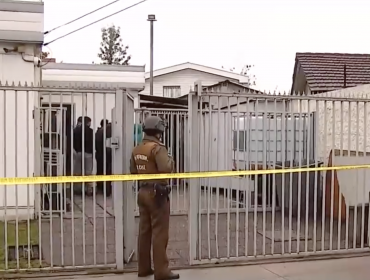 Delincuentes caracterizados de militares intentan asaltar sucursal bancaria en La Florida: alarma silenciosa los delató