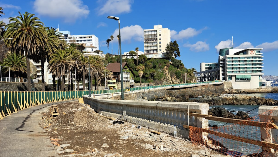 MOP extiende hasta fin de año la restricción de pistas en Av. La Marina hacia Valparaíso por obras en el borde costero de Viña del Mar