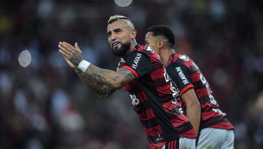 Arturo Vidal fue titular en la clasificación del Flamengo a semifinales de la Copa de Brasil
