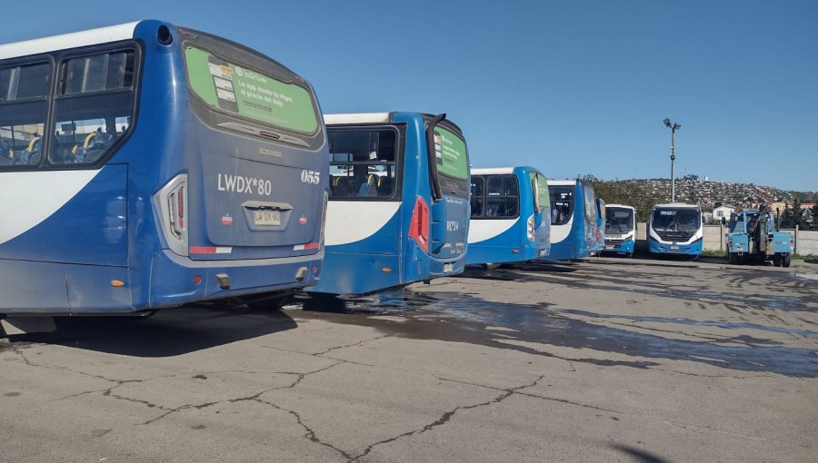 Recorridos 402 y 406 de Valparaíso y Viña retoman horario normal tras protesta por alza de la delincuencia y ataques contra choferes