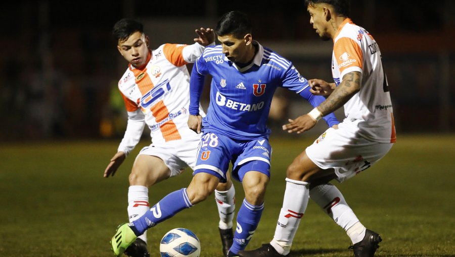 Cobresal y la U dejaron la serie abierta tras disputado empate por octavos de Copa Chile