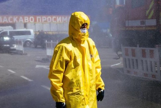 Putin accede a que inspectores internacionales visiten la planta nuclear ucraniana de Zaporiyia