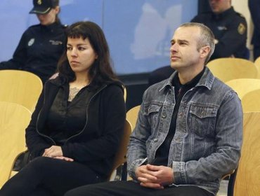 Bomba contra Hinzpeter: Fiscalía pediría 50 años de cárcel para Francisco Solar y 20 para Mónica Caballero