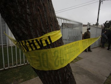 Violento asalto en casa de Las Condes: Dueño de casa se encontró de frente con seis delincuentes