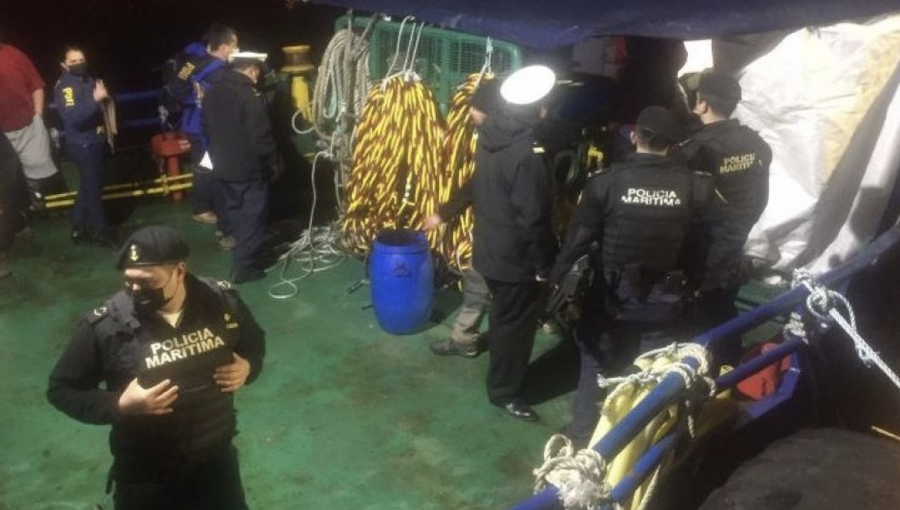 Mujer que realizaba labores de buzo para un cultivo salmonero falleció en la región de Magallanes