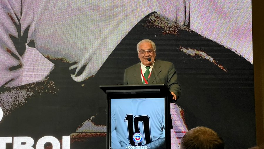 Reinaldo Sánchez fue homenajeado por la ANFP por su aporte al fútbol nacional